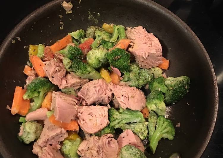 How to Cook Perfect Cognac fried tuna and veggies