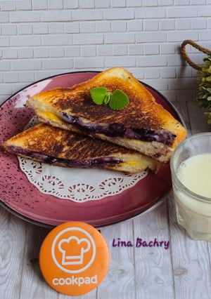Foto resep Fruits & Cheese Toast