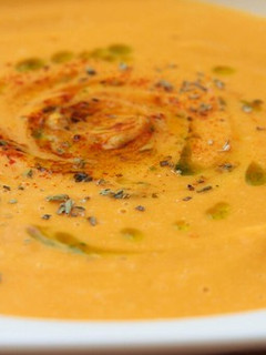 Una foto de Crema de calabaza ligera y especiada 🎃
