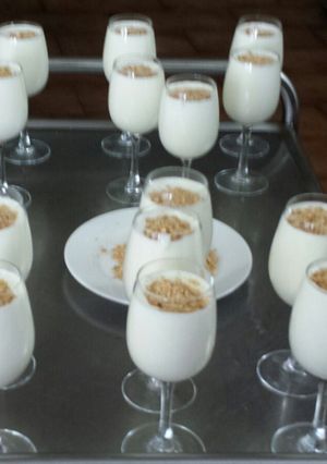 Foto principal de Sorbete de cuajada al cava