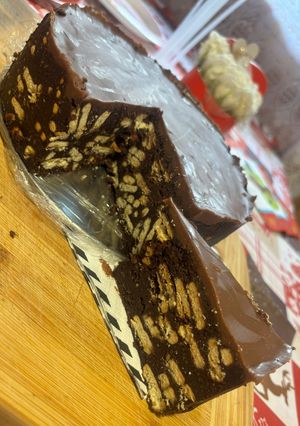 Csokis keksztorta recept fotója