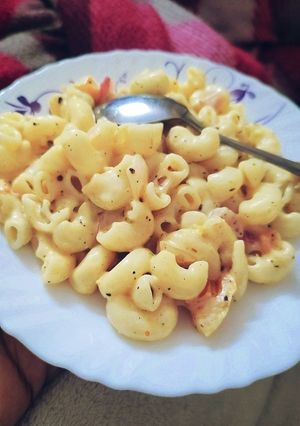 A picture of Mayo macaroni.
