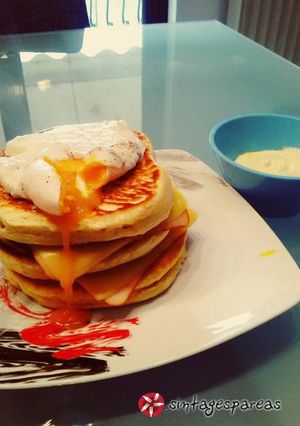 Φωτογραφία της συνταγής Αλμυρά pancakes με αβγά ποσέ