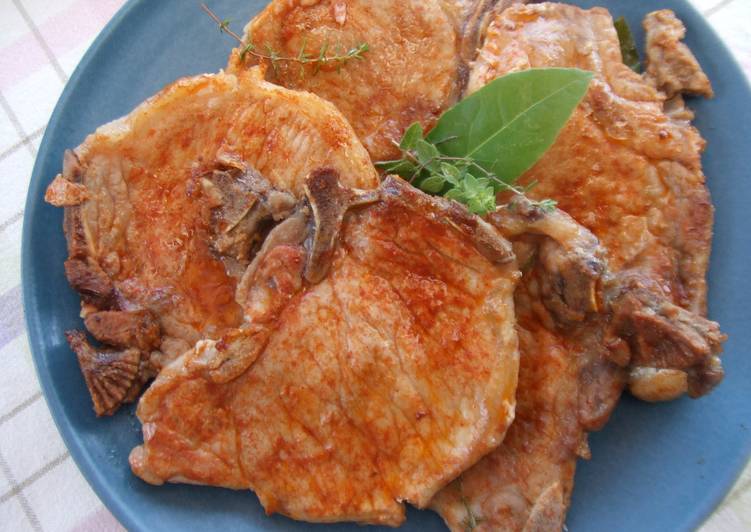 Chuletas de cerdo adobadas