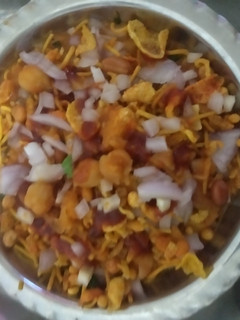சன்னா சாட் (Channa chat recipe in tamil) செய்முறை முக்கிய புகைப்படம்
