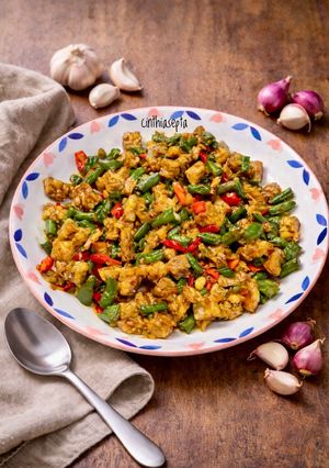 Foto resep Oseng Kacang Panjang dan Tempe