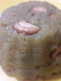 சிவப்பு அவல் கேசரி செய்முறை முக்கிய புகைப்படம்