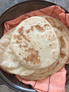 صورة لوصفة خبز عربي بالخبازه الكهربائيه