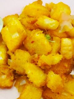 शेजवान ब्रेड उपमा (bread recipe in marathi) रेसिपी चे मुख्य फोटो 