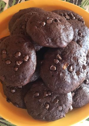 Una foto de Cookies de bananas y chispas de chocolate 🍫