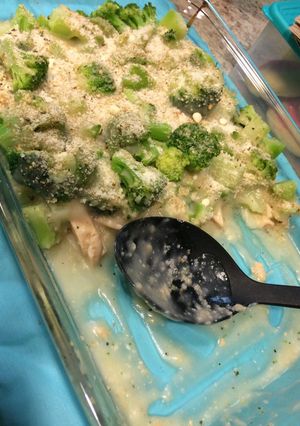 A picture of Turkey Broccoli Casserole.