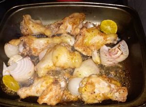 Foto de Frango Assado com Limão Cebola e Alho