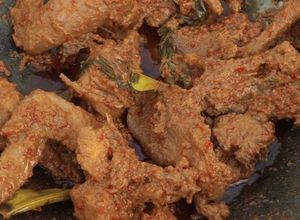 Foto resep Rendang Ayam Ras anti ribet (Ayam Petelur)
