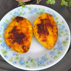 A picture of Aam tawa fry.
