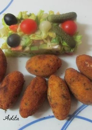 Una foto de Croquetas de jamón y boletus