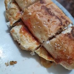 A picture of Anndey wala burger.