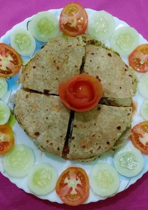 A picture of Bombay chapati sandwich.