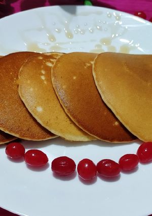 মিল্ক প্যানকেক(milk pancake recipe in Bengali) রেসিপির প্রধান ছবি