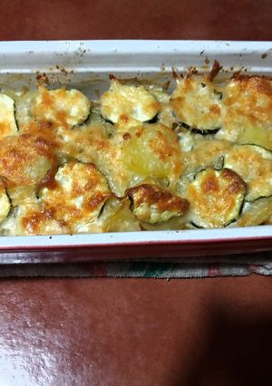 Foto principal de Patatas con calabacín gratinadas