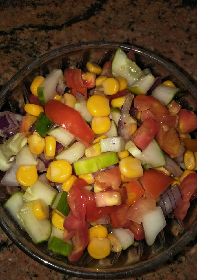 A picture of Corn salad.