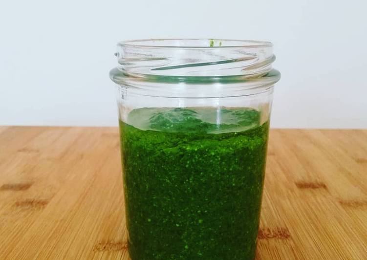 Simple Way to Prepare Veloce Pesto di rucola senza pinoli