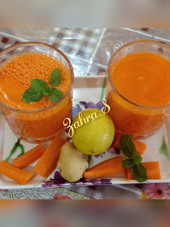 A picture of Carrot,Ginger & Lemon juice.