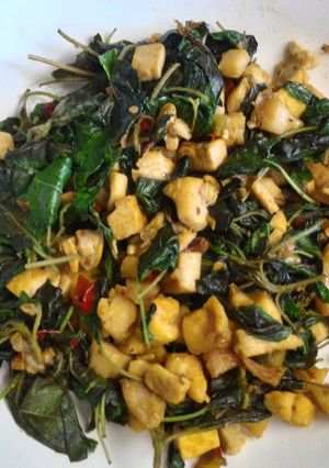 Foto resep Pad KaPrao Kai (Tumis KaPrao dan Ayam)