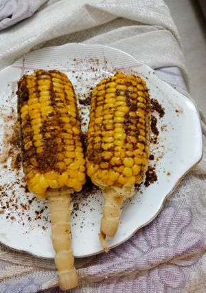 स्टीम्ड भुट्टा (Steamed Bhutta recipe in hindi) रेसिपी मुख्य फोटो