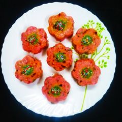 A picture of Sandwich flower.