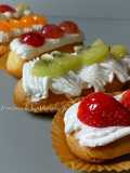 Eclair (with fruit topping)