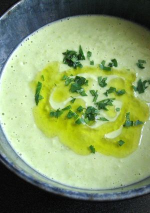 A picture of Creamy Edamame Soup.