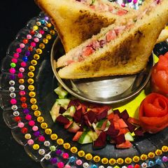 A picture of Vegetables sandwich.