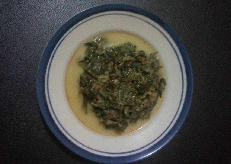 Sayur santan daun singkong