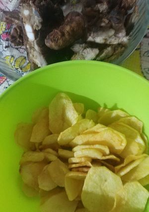 Una foto de Asado con papás fritas