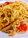 Fettuccine with Crab Meat and Cherry Tomatoes