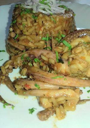 Una foto de Arroz con tentáculos
