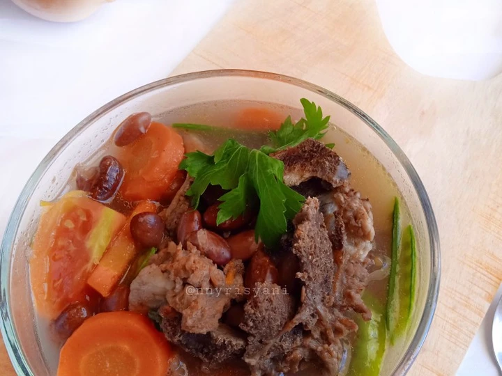 Cara Gampang Menyiapkan Resep Sup Tulang sapi yang Sempurna Anti Ribet, Uenak Banget