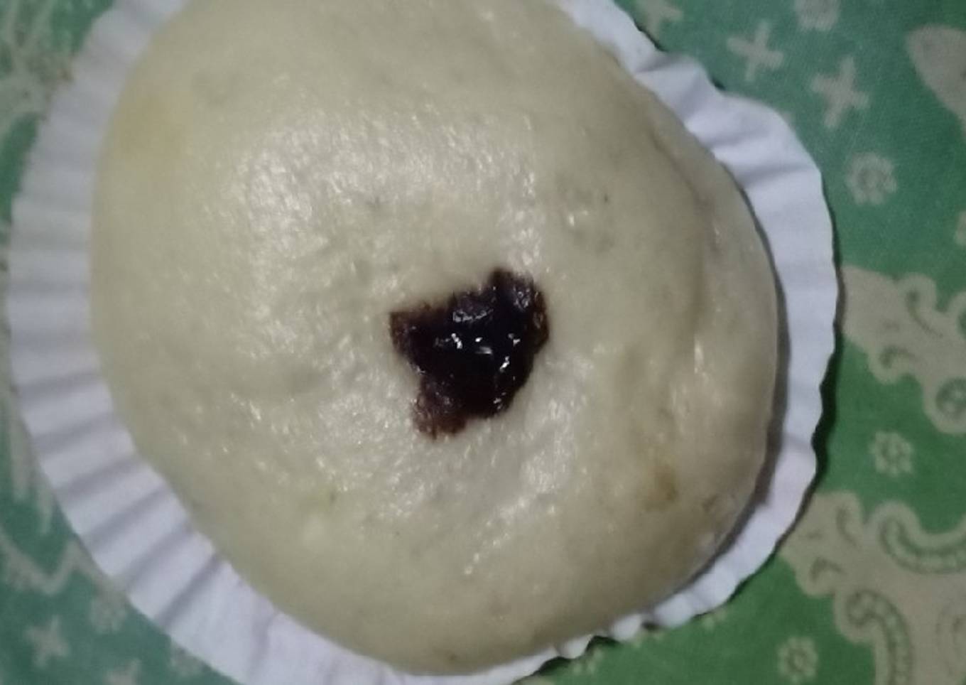 Bakpao isi sosis sapi