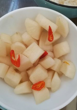 Hình của món Củ cải trắng muối chua ngọt 🍥.
