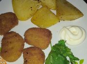 Una foto de con que acompañar las nuggets de pollo