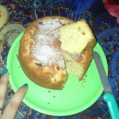A picture of Tutty fruity cake.