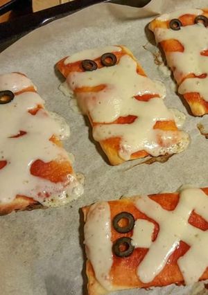 Foto di Halloween pizzette mummia