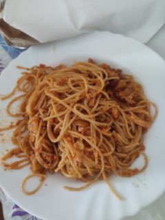 Una foto de Espaguetis boloñesa 🍝🍝