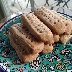 Healthy Shortbread Cookies A picture of Healthy Shortbread Cookies.