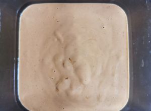 Una foto de Salsa de cacahuate para rollos de verano