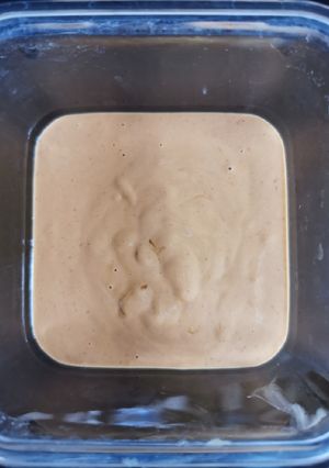 Una foto de Salsa de cacahuate para rollos de verano