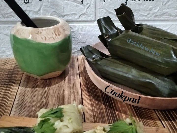 Cara Gampang Menyiapkan Resep  *Lontong Mie Kukus Isi Ayam Kentang Wortel* yang Lezat Sekali, Enak