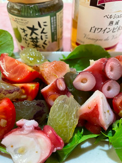 章魚🐙水果沙拉 タコ🐙とフルーツのサラダ 的食譜成品照片