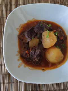 Una foto de Guisado de ternera