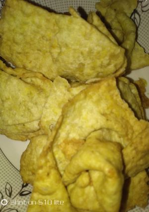 A picture of Dublan (local cracker,).